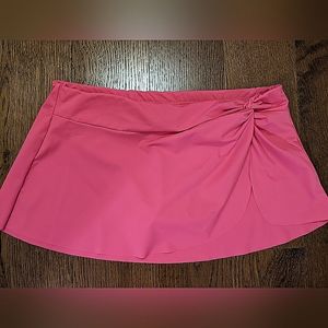 Women's Ann Cole Pink Swim Skirt size small